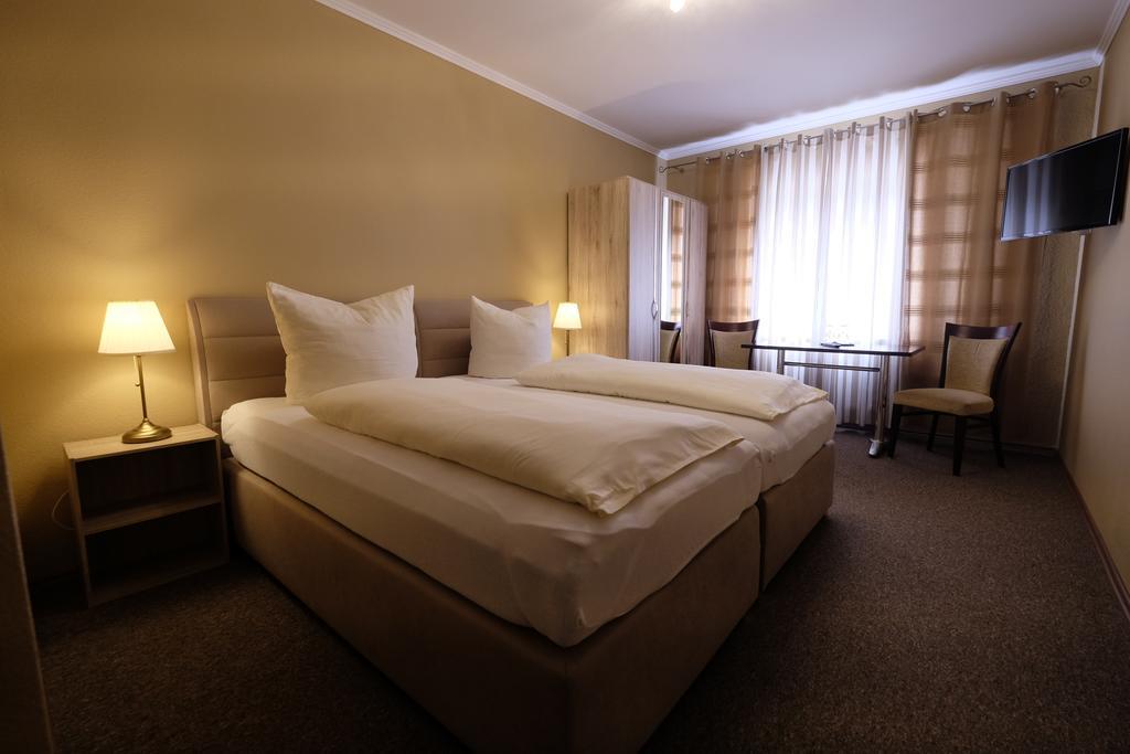 Hotel Gruener Kranz Rendsburg Pokoj fotografie